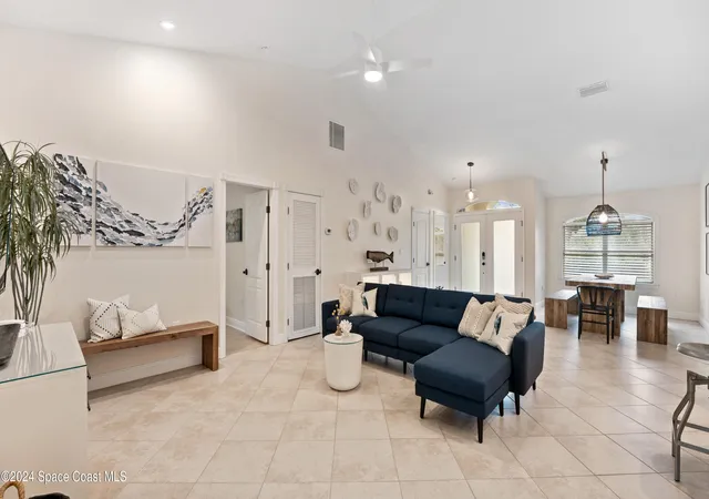 2nd image of 302 Corona Ave, Cocoa Beach, FL 32931 | MLS# 1080426