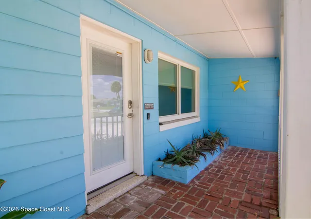 Homes for sale in Merritt Island, FL | 1291 Fiddler Ave, Merritt Island, FL 32952 | MLS# 1080589