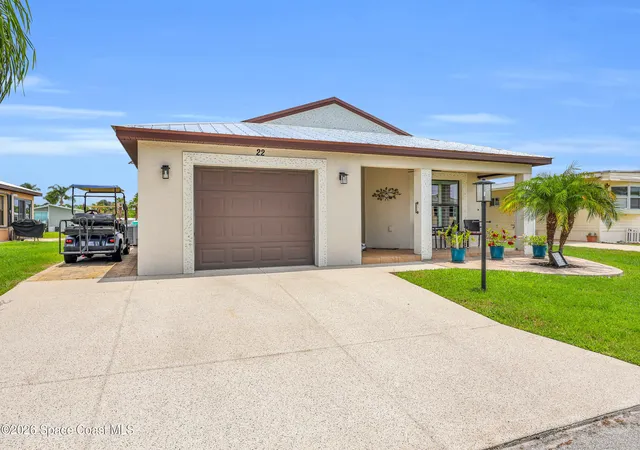 Photo 2 of Sale Pending at 22 Alta Loma, Port St. Lucie, FL 34952 | MLS# 1080595 | Listing updated on 2026-08-28