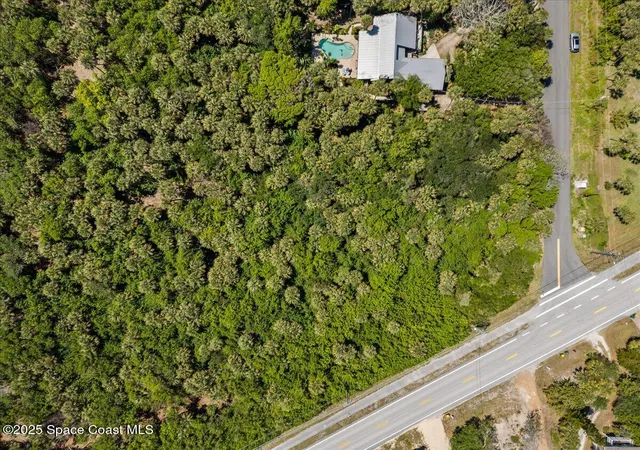 4th image of 101 Seagrape Rd, Melbourne Beach, FL 32951 | MLS# 1080684
