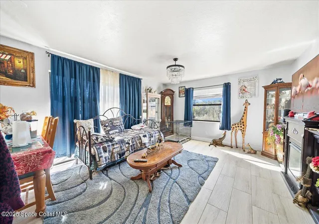 Listing Photo 4 - Condo for sale in building located at 584 N Wickham Rd, Melbourne, FL 32935 - Unit #82