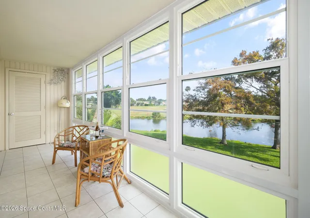Homes for sale in Vero Beach, FL | 40 Vista Gardens Trl #201, Vero Beach, FL 32962 | MLS# 1080807