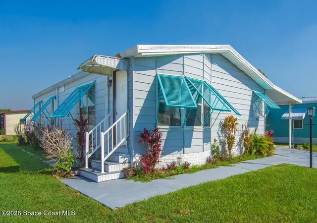Homes for sale in Barefoot Bay, FL | 836 Hyacinth Cir, Barefoot Bay, FL 32976 | MLS# 1080874