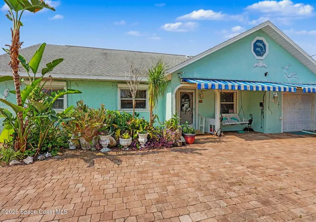 4th image of 1425 Glen Haven Dr, Merritt Island, FL 32952 | MLS# 1080886