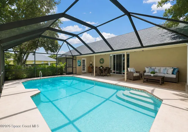 Photo 3 of Sale Pending at 721 Hyannie St Ne, Palm Bay, FL 32907 | MLS# 1081096 | Listing updated on 2026-07-21