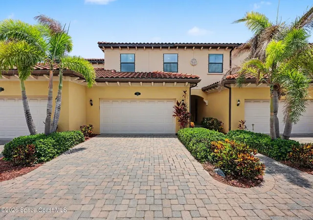 2nd image of 740 Lanai Cir #102, Melbourne, FL 32937 | MLS# 1081068