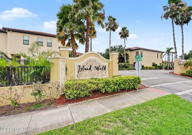 3rd image of 740 Lanai Cir, Indialantic, FL 32937