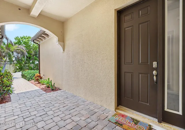 5th image of 740 Lanai Cir, Indialantic, FL 32937