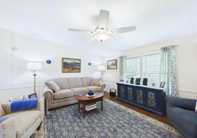 4th image of 1191 Greenview Ct Ne, Palm Bay, FL 32907 | MLS# 1081218