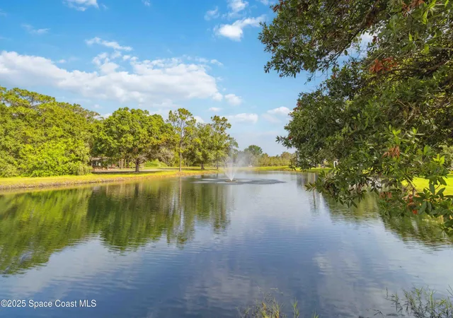 Listing Photo 2 - Condo for sale in building located at 4670 Beck Lake Trl, Melbourne, FL 32901 - Unit #1-119