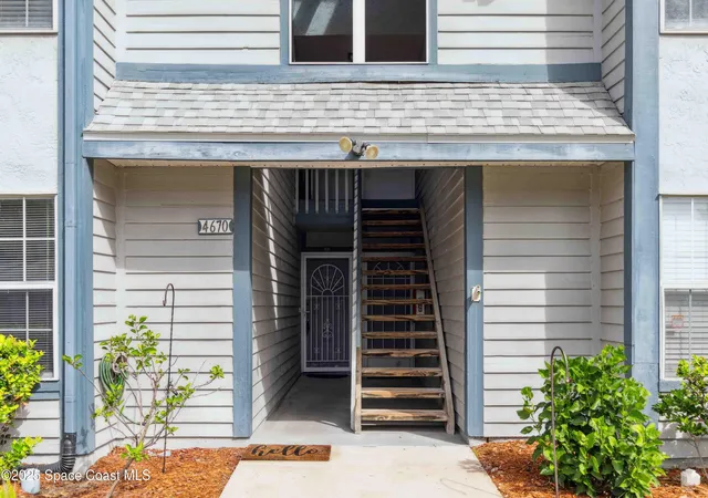 Listing Photo 4 - Condo for sale in building located at 4670 Beck Lake Trl, Melbourne, FL 32901 - Unit #1-119
