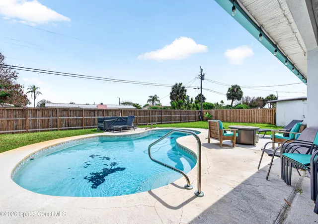 2nd image of 237 Ne 1st St, Satellite Beach, FL 32937 | MLS# 1081471