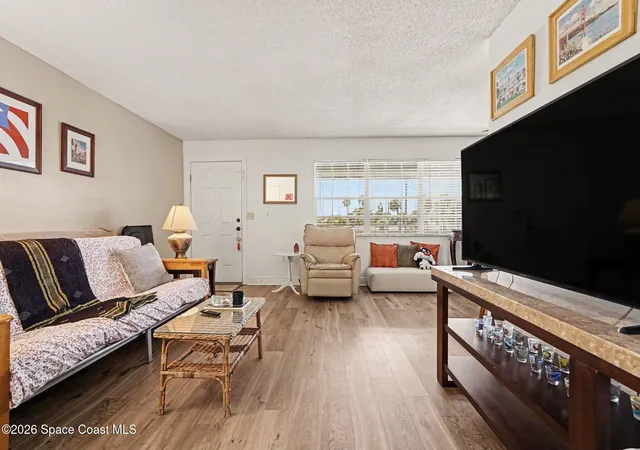 5th image of 1011 S Miramar Ave #Unt9, Indialantic, FL 32903 | MLS# 1081379