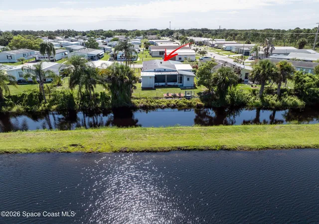 Photo 3 of Manufactured home for sale at 1724 Mango St Ne, Palm Bay, FL 32905 | MLS# 1081809 | Listing updated on 2026-09-17