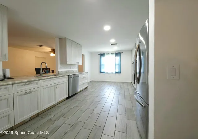 5th image of 160 June Dr, Cocoa Beach, FL 32931 | MLS# 1081670