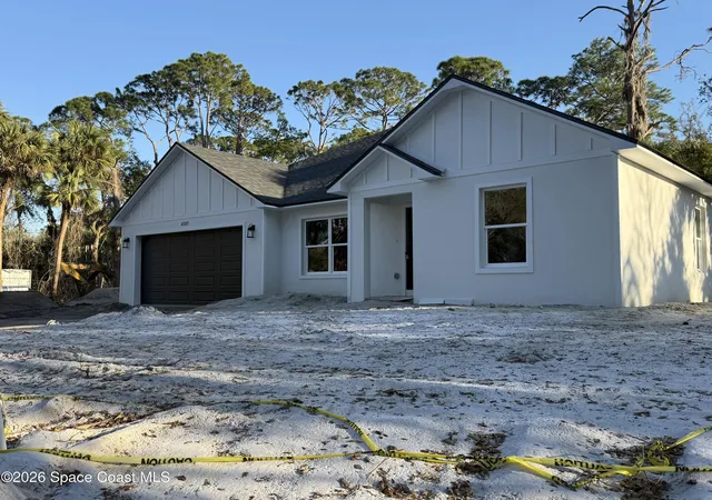 3rd image of 3643 Oneida St, Cocoa, FL 32926 | MLS# 1081266