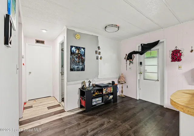 4th image of 548 Marnie Cir, Melbourne, FL 32904 | MLS# 1081285