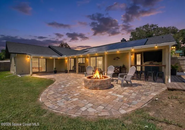 Photo 3 of Single family home for sale at 200 Forest Hl Dr, Cocoa, FL 32926 | MLS# 1081754 | Listing updated on 2026-09-17
