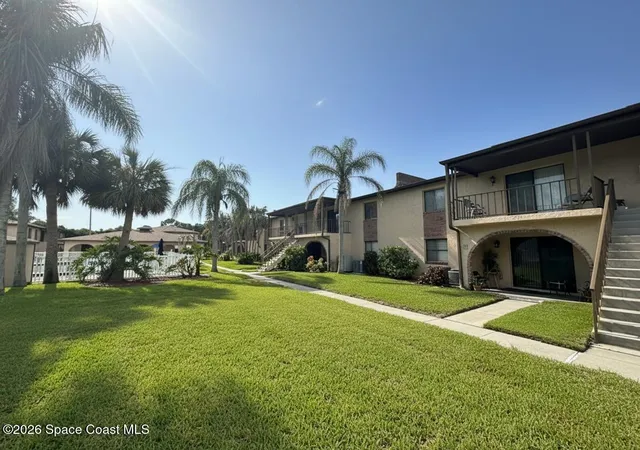 Homes for sale in West Melbourne, FL | 158 San Paulo Ct #6-158, West Melbourne, FL 32904 | MLS# 1081337