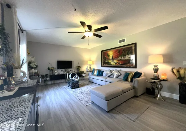 Homes for sale in West Melbourne, FL | 158 San Paulo Ct #6-158, West Melbourne, FL 32904 | MLS# 1081337
