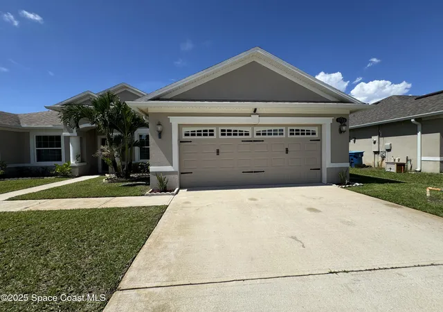 Photo 4 of Single family home for sale at 1121 Morgan Cir NE, Palm Bay, FL 32905 | MLS# 1081721 | Listing updated on 2026-09-04