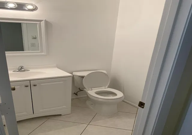 4th image of 1000 Abada Ct Ne #101, Palm Bay, FL 32905 | MLS# 1081365