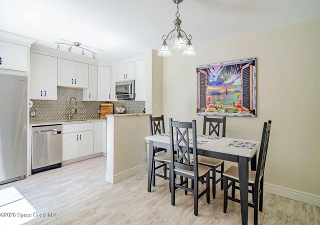 4th image of 1717 Patty Cir Ne, Palm Bay, FL 32905 | MLS# 1081445