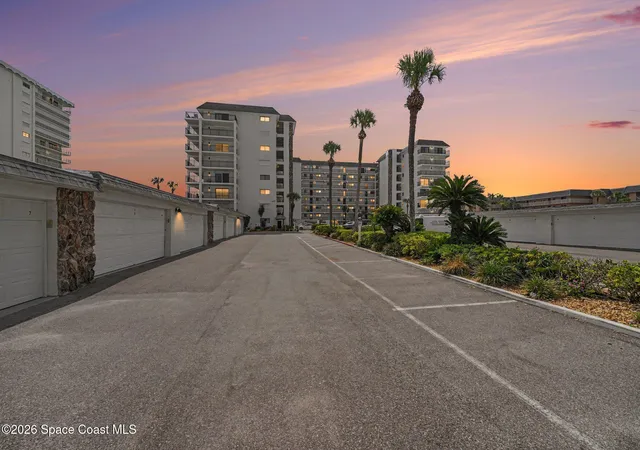 Homes for sale in Cocoa Beach, FL | 650 N Atlantic Ave #406, Cocoa Beach, FL 32931 | MLS# 1081441