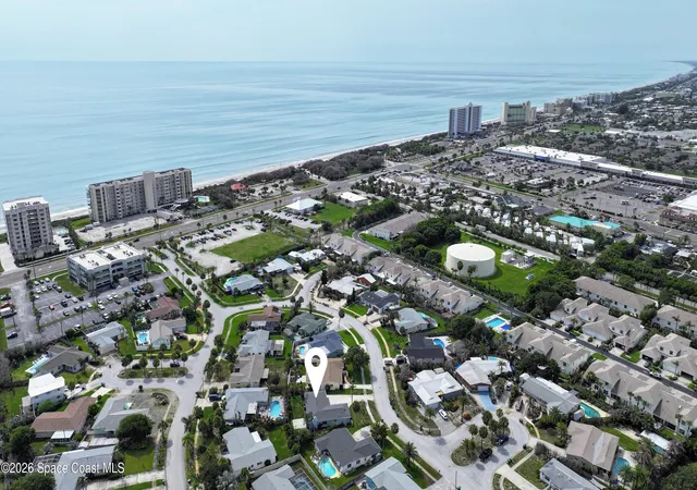 4th image of 918 Bluewater Dr, Indian Harbour Beach, FL 32937 | MLS# 1081486