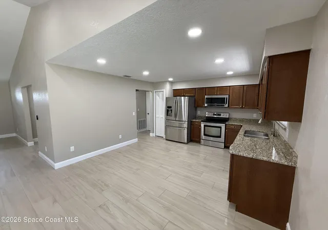5th image of 1205 Hegira St Nw, Palm Bay, FL 32907 | MLS# 1081431