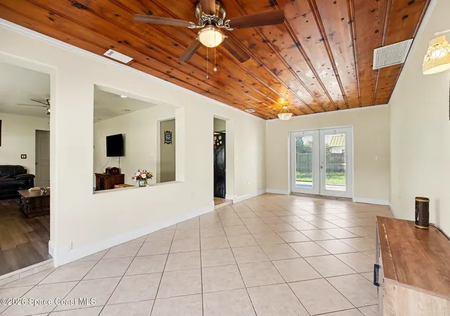 Homes for sale in Melbourne, FL | 485 Poinciana Dr, Melbourne, FL 32935 | MLS# 1081631