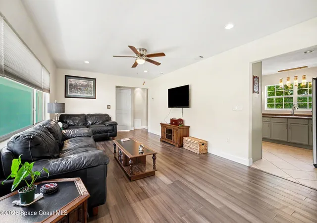 Homes for sale in Melbourne, FL | 485 Poinciana Dr, Melbourne, FL 32935 | MLS# 1081631