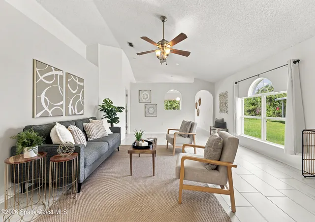 Photo 2 of Single family home for sale at 2153 Redwood Cir Ne, Palm Bay, FL 32905 | MLS# 1081586 | Listing updated on 2026-08-31