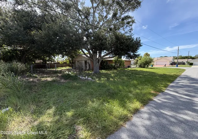Homes for sale in Palm Bay, FL | 2138 Advana St Ne, Palm Bay, FL 32905 | MLS# 1081623