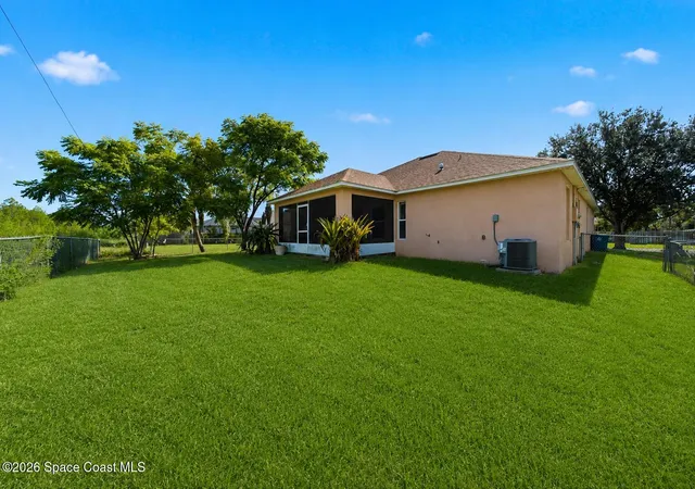 2nd image of 1026 Alpine Ave Nw, Palm Bay, FL 32907 | MLS# 1081703