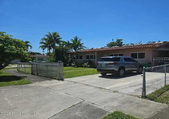 Homes for sale in Hialeah, FL | 6240 Nw 112th Ter, Hialeah, FL 33012 | MLS# 1081651