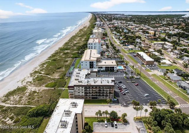 Homes for sale in Cocoa Beach, FL | 383 N Atlantic Avenue, Cocoa Beach, FL 32931 | Houzeo