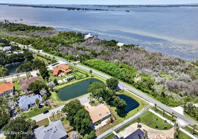 Homes for sale in Merritt Island, FL | 101 Island Grove Dr, Merritt Island, FL 32952 | MLS# 1081766