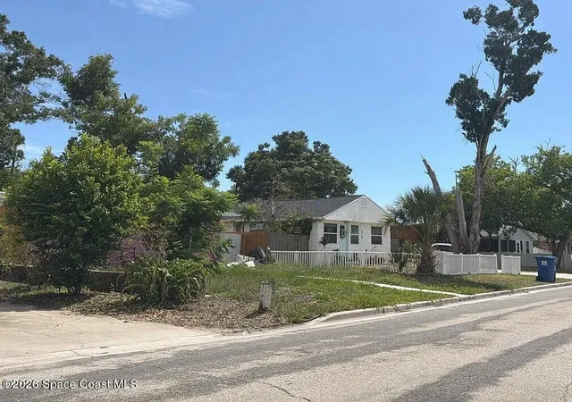 Homes for sale in St. Petersburg, FL | 3728 8th Ave S, St. Petersburg, FL 33710 | MLS# 1081785