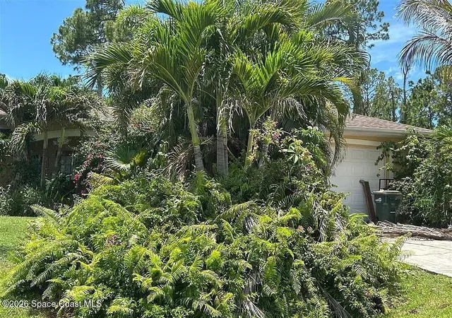 Homes for sale in North Port, FL | 3041 Wyola Ave, North Port, FL 34286 | MLS# 1081788