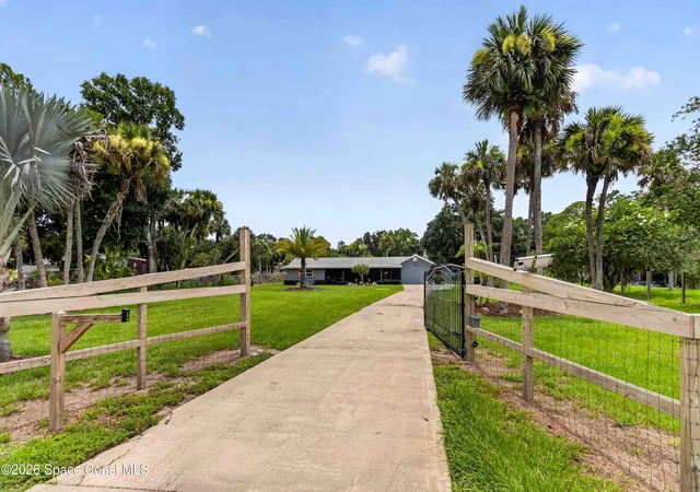 Photo 3 of Sale Pending at 4105 Rector Rd, Cocoa, FL 32926 | MLS# 1081791 | Listing updated on 2026-09-09