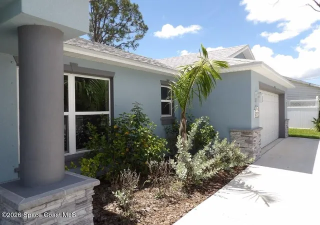 2nd image of 2512 Emerson Dr Se, Palm Bay, FL 32909 | MLS# 1082036