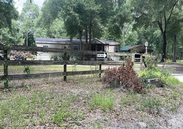 Homes for sale in Anthony, FL | 3323 Ne 135th St, Anthony, FL 32617 | MLS# 1081849