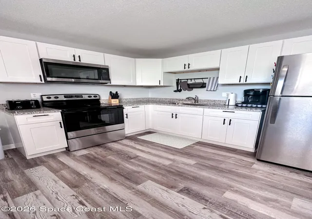 4th image of 1209 Tropic St, Titusville, FL 32796 | MLS# 1081865