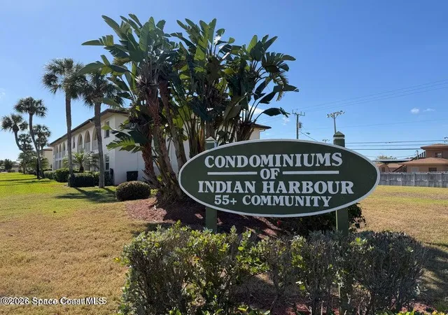 31st image of 1047 Small Ct #38, Indian Harbour Beach, FL 32937 | MLS# 1081871