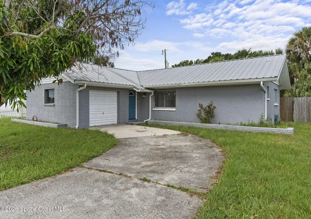 5th image of 1315 Paul St, Merritt Island, FL 32953 | MLS# 1081908