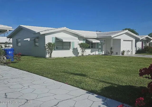 Homes for sale in Pompano Beach, FL | 2521 E Golf Blvd, Pompano Beach, FL 33062 | MLS# 1081888