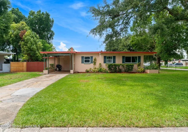 Photo 4 of Single family home for sale at 1014 Montclair Rd, Cocoa, FL 32922 | MLS# 1082210 | Listing updated on 2026-08-11