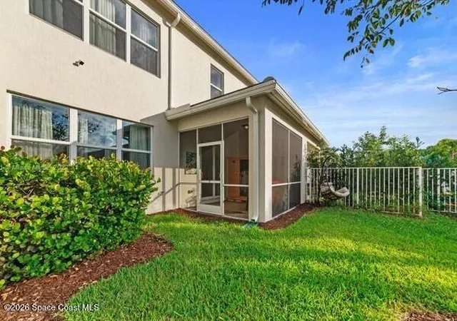 Homes for sale in Hollywood, FL | 1558 Myrtle Oak Ter, Hollywood, FL 33021 | MLS# 1082018