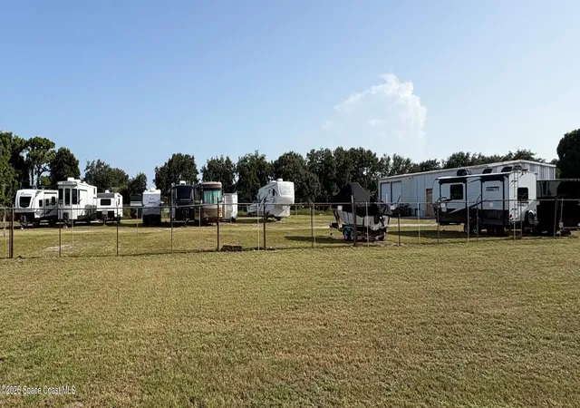 Photo 32 of Manufactured home for sale at 511 Jennifer Cir, Melbourne, FL 32904 | MLS# 1082062 | Listing updated on 2026-09-09
